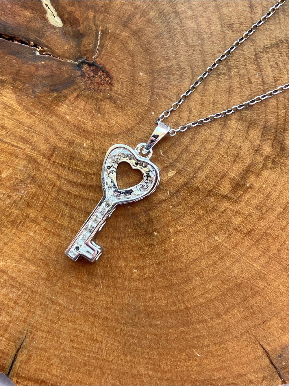 Vintage Sterling Silver Key Pendant Necklace AFJC